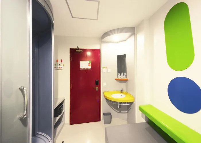 Pop! Hotel